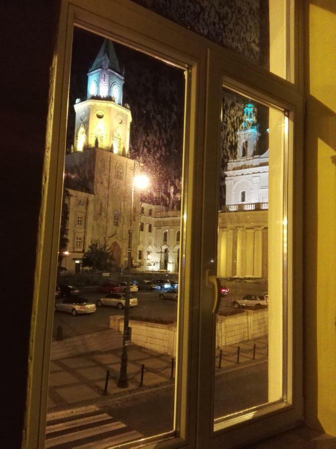 Lulu Hostel Lublin Extérieur photo