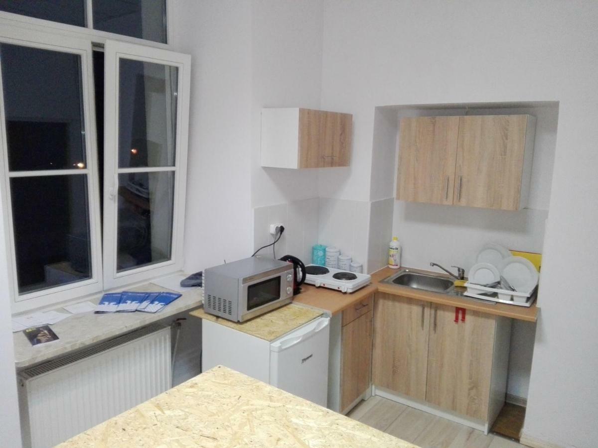 Lulu Hostel Lublin Extérieur photo