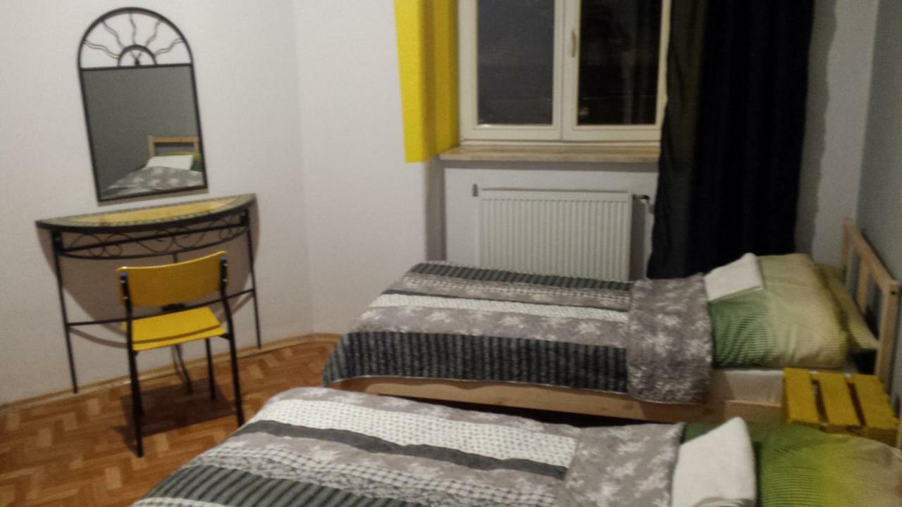 Lulu Hostel Lublin Extérieur photo